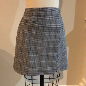 Urban Revivo Skirt Size 4